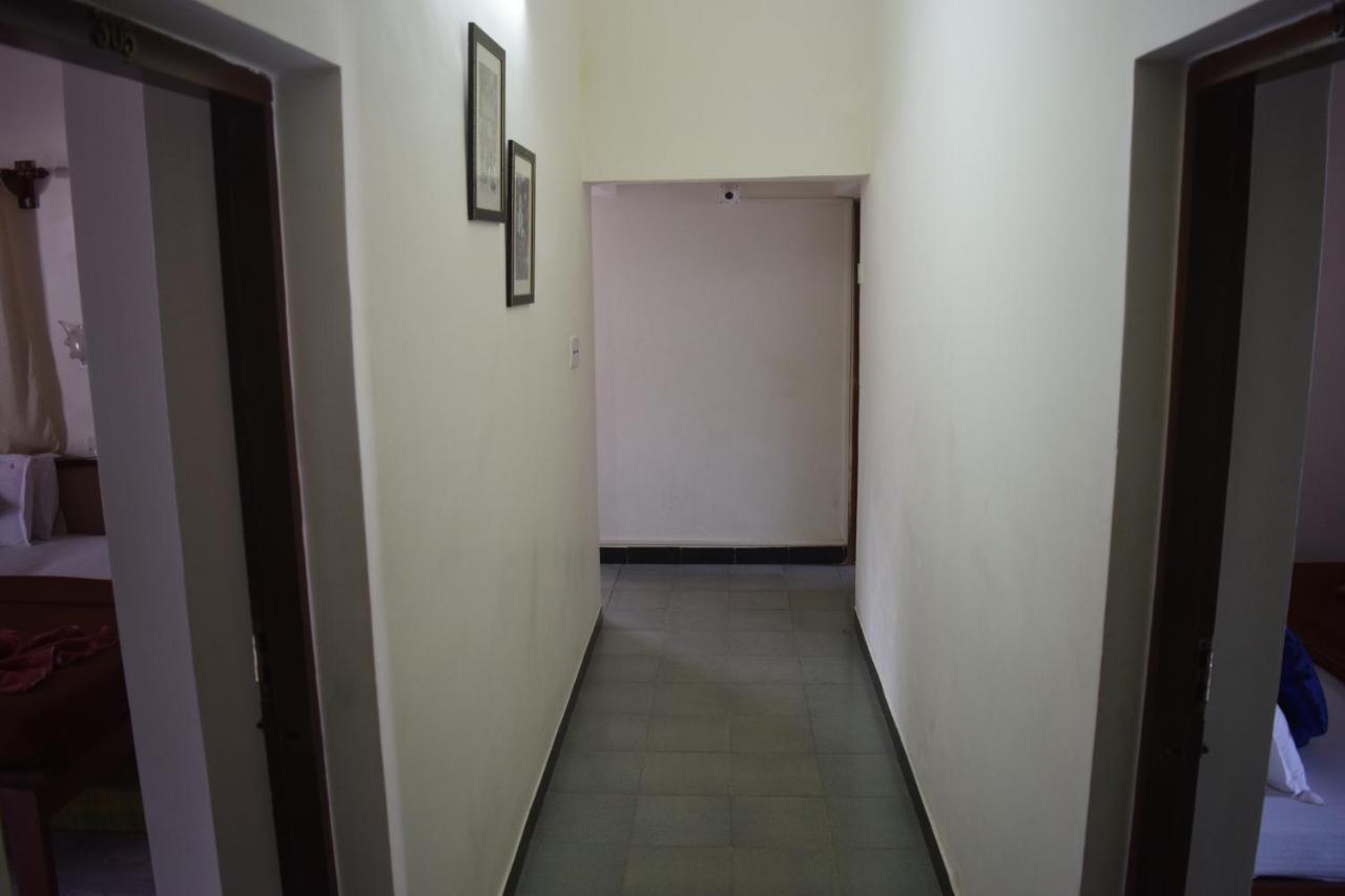 Bribon Guest House Calangute Buitenkant foto